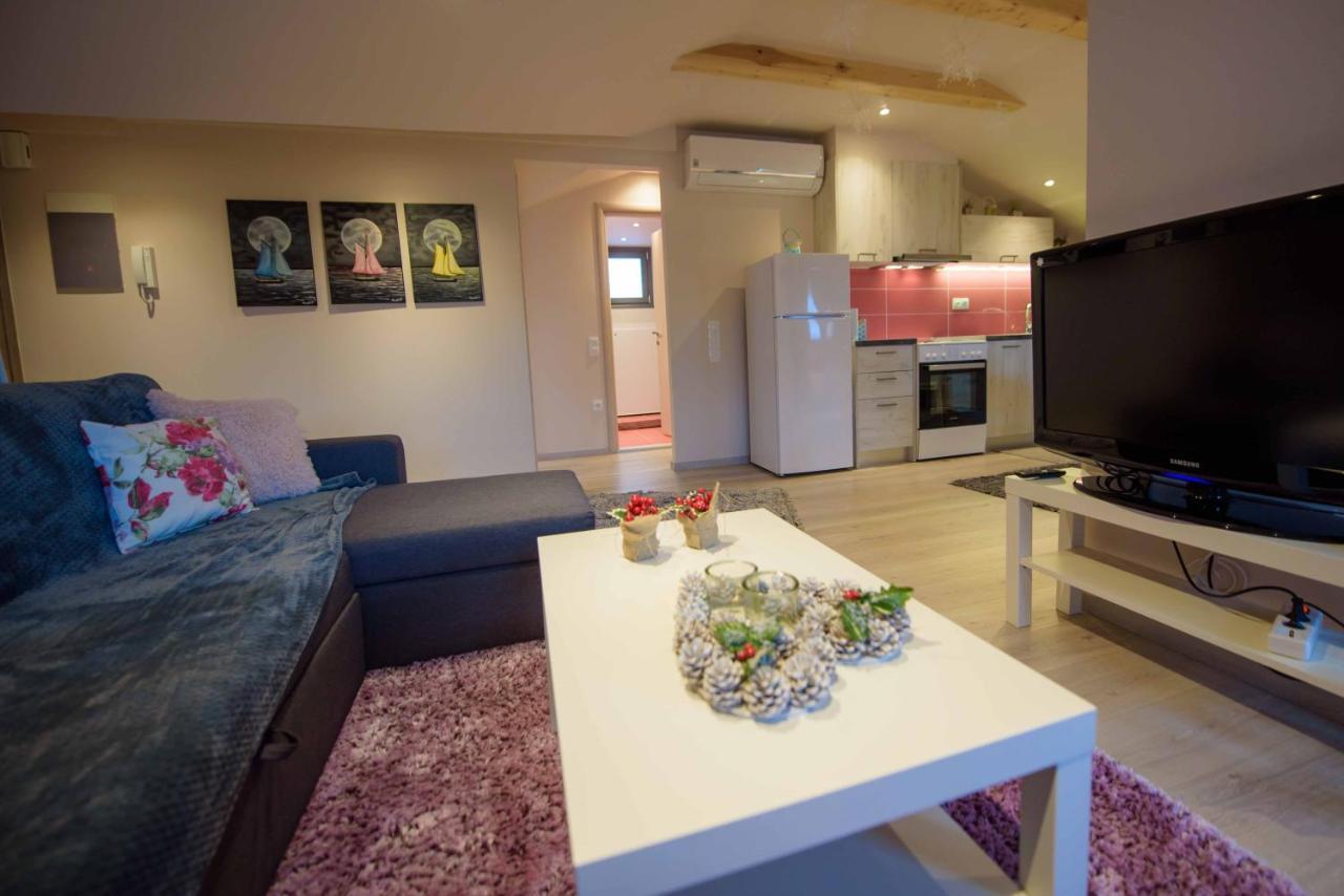 New Loft Polixeni Lägenhet Ioánnina Exteriör bild